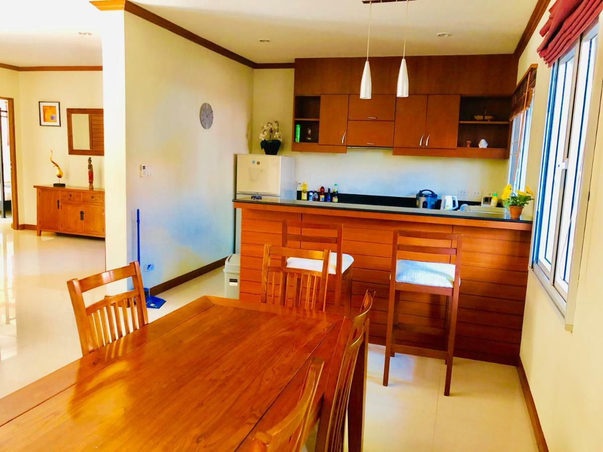 Karon Pool Villa 卡伦3卧泳池别墅 Exterior photo